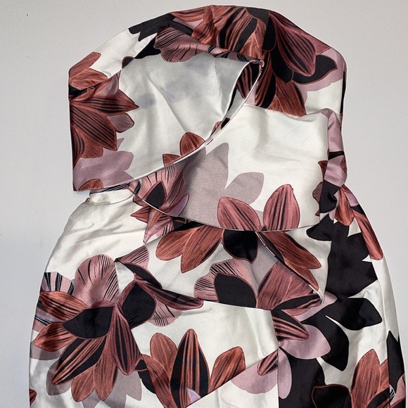 KEEPSAKE Awake dress - Picture 3 of 9